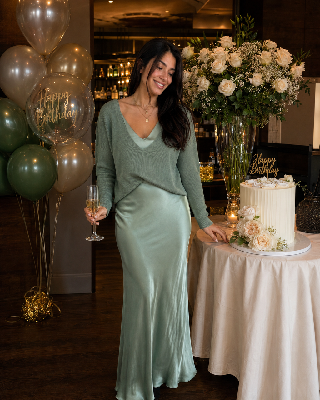 Aida | Vestido de satin con suéter incluido