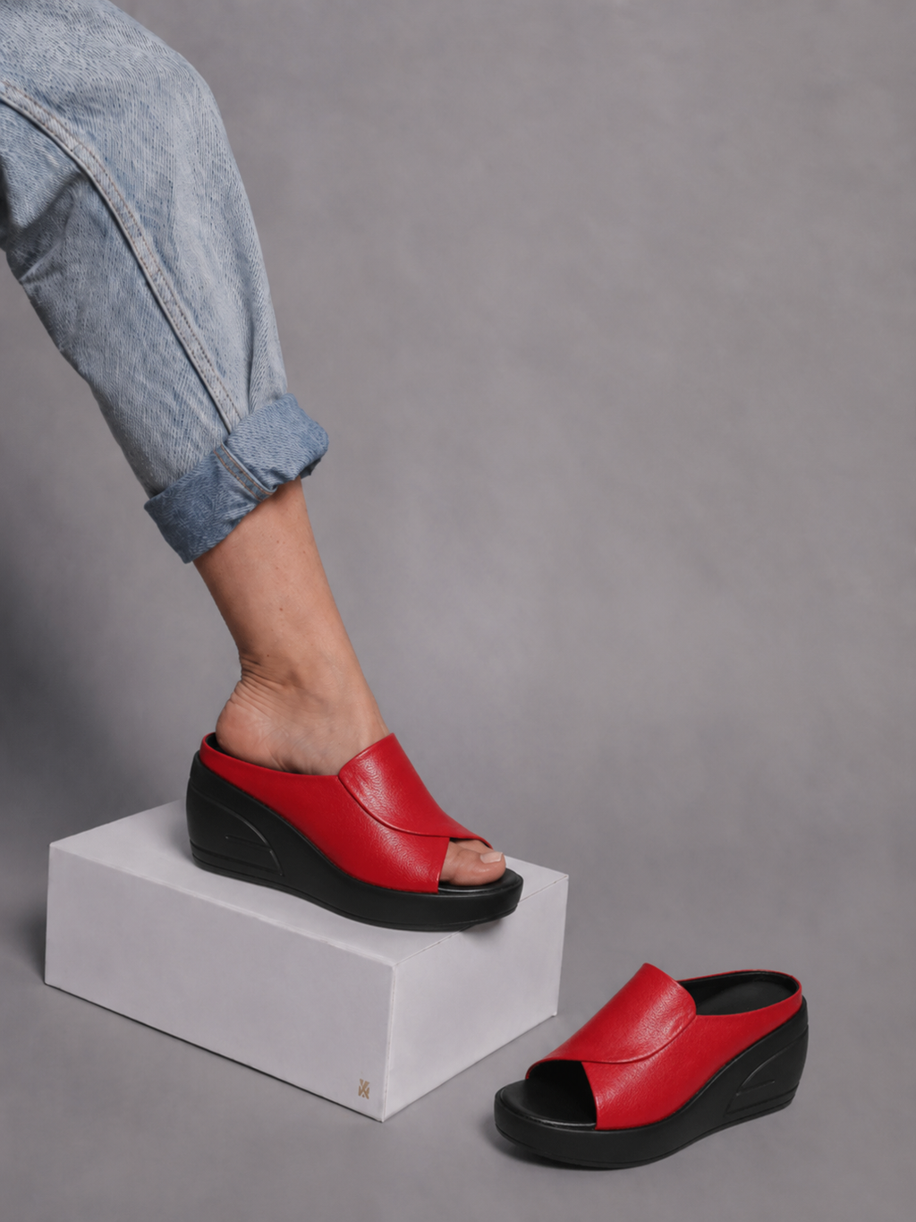 Carla | Sandalias ortopédicas de cuña sin cordones